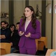 Sei uno studente in cerca di supporto nello studio, in particolare nelle materie scientifiche? Sono qui per aiutarti!