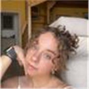 Ciao, mi chiamo Alessia ho 18 anni e mi sono diplomata a giugno 2024 in un istituto tecnico indirizzo Biotecnologie Sanitarie.
