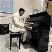 Piano tutor for beginner to intermediate players