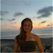 Dynamic English Tutor with Sports Background and International Experience