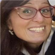 Laureata 110 impartisce lezioni di inglese conversazione e inglese commerciale