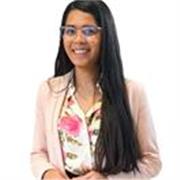 Hola mi nombre es Kim, soy Trabajadora Social y artista. Facilito espacios de arte que permiten conectar contigo misma/o.