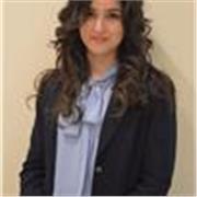 Ragazza appena laureata offre ripetizioni