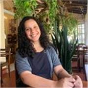 Professora de Reforço Escolar para Crianças e Adolescentes, Incluindo Crianças Especiais e Aulas em Libras