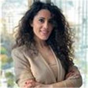 Laureata in giurisprudenza, avvocato ed esperta in diritto civile, bancario e finanziario, impartisco lezioni di diritto