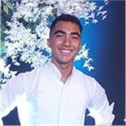 Aulas de matemática didáticas com foco em tirar dúvidas e resolver exercícios para facilitar o entendimento do conteúdo