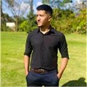 Artista autodidata, dá aulas de desenho para todas as idades. Método simplificado e descontraído para que você aprenda rápido