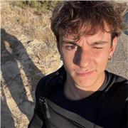 Insegnante giovane di ripetizioni con esperienza di ripetizioni private di 3 anni, e con 2 tutor presso l’università la sapienza.