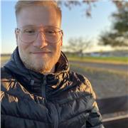 Mathe/Physik- Tutor, der Kinder aller Altersgruppen unterstützt (online).