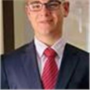 Joven universitario, responsable, imparte clases de inglés a todos los niveles