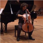 Cours de violoncelle s'adressant aussi bien aux enfants qu'aux adultes