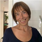 Professoressa impartisce lezioni di lingue a Milano zona centro sud