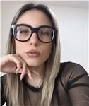 Laureanda in mediazione linguistica impartisce lezioni di inglese per studenti di ogni ordine e grado