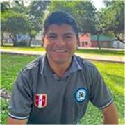 Entrenador con estudios en la FPF, especialista en la formación física, técnica, táctica y psicológica de los deportistas