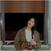  Lezioni private per bambini della scuola primaria.
Mi piace poter essere d’aiuto e accompagnare i bimbi nei loro primi anni 