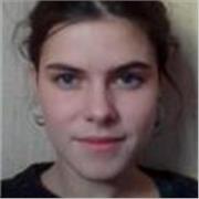 Insegnante madrelingua tedesca, con diploma in Scienze della Mediazione Linguistica nelle lingue: spagnolo, italiano e inglese, presso l'Istituto di Alti Studi SSML a Bologna. 