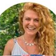 I am a fully qualified teacher of Science from England with 8 years experience in the classroom and teaching remotely