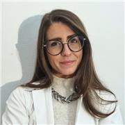 Sono una biologa (nutrizionista) iscritta all'albo. Offro lezioni (a bambini, ragazzi e adulti) di scienze/scienze della terra/biologia e/o materie in ambito di alimentazione
