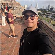 Estoy enfocado en biología y química computacional, al igual enseño temas relacionados con estas áreas