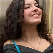 Profesora de 16 años que puede ayudar en cualquier materia (inglés solo de primaria). Las materias que se me dan mejor son las científicas. Ayudaría a alumnos de primaria o primero, segundo y tercero