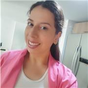 Docente de inglés y frances con experiencia por más de 10 años. Soy muy respetuosa, y paciente y carismática