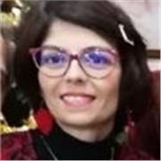 Offro lezioni private  agli studenti di scuola secondaria di primo grado  e secondo grado .