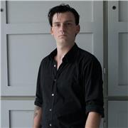 Professioneller Filmemacher unterrichtet Filmschnitt und Postproduktion. Davinci Resolve als Kurs oder individuell angepasst