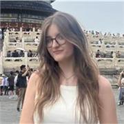 An experienced and passionate tutor happy to bring a personalised and effective teaching experience.