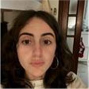 Doy clases de inglés para practicar ya que quiero ser profesora en el futuro