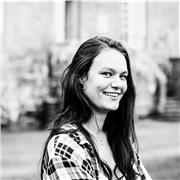 Vous cherchez une professeur en sciences et mathématiques ? N'hésitez pas à me contacter pour de l'aide.