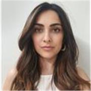 Ciao! Mi chiamo Sonia sono madrelingua italiana e mi piace poterti insegnare la mia lingua che è un po' complessa ma molto bella.
