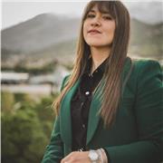 Laureata in Lingue per la Comunicazione Interculturale specializzata in Lingua Spagnola impartisce lezioni di spagnolo