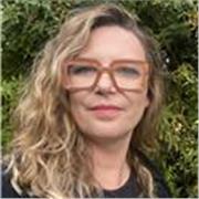 I am a fully qualified teacher with 20 years teaching experience working a Further Education college in London. 