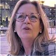 Profesora de español para extranjeros, apasionada de la enseñanza.