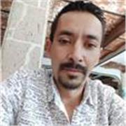 Instructor de mecanica autmotriz con 25 años de experiencia, especialista en grupo VW