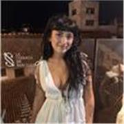 Profesora titulada de lengua castellana y literatura con experiencia en el sector 