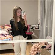 Élève de terminale avec une moyenne en maths ainsi qu’en maths experts de 18,3 je donne des cours aux élèves de primaire et colleg