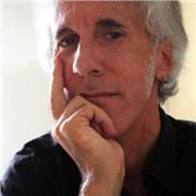 Offro lezioni mirate sulla strategia del linguaggio e della comunicazione.