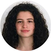 Traductora de inglés a español, además que también oferto clases de Humanidades