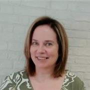 Profesora nativa de inglés con más de 25 años de experiencia (Business English, Cambridge exams - FCE, CAE)