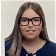 Profesora de apoyo con aprendizaje en diferencias materias como lengua, matemáticas II, ingles, historia