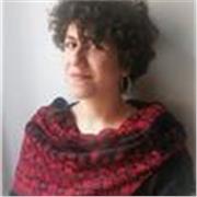 Profesora nativa de árabe, clásico y moderno levantino, con más de 5 años de experiencia enseñando árabe a hablantes no nativos.