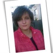 Formatrice professionnelle donne cours de soutien en Commerce, Vente, Gestion, Management? Economie