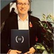 Professeur d’art dramatique, diplômé d’Etat en exercice - France