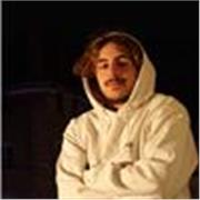 Prof à domicile disponible en soirée et de préférence rive droite.