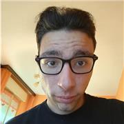 Mi rivolgo ai ragazzi delle scuole superiori e delle scuole medie che hanno bisogno di aiuto in queste materie