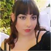 Me gustan mucho los niños y me gustaría dedicarme a su cuidado y refuerzo en deberes