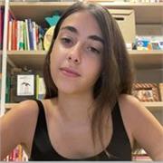 Soy profesora de Python y robótica. Imparto clases a niños y adolescentes que quieran dar sus primeros pasos en la programación.