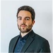 Chargé de cours à l'université, économiste dans un cercle de réflexion, enseignant l'économie et la macroéconomie pour tous niveaux sur Paris et Ile de France 