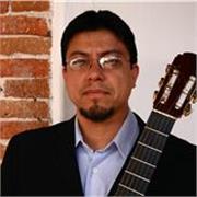 Profesor titulado en Guitarra Clásica y Pedagogía Musical ofrece clases particulares. Amplia experiencia con jóvenes y adultos